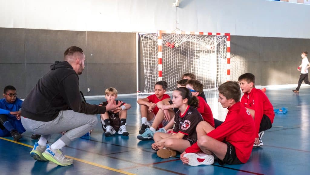 Jeunes à l'entrainement au Amiens Handball Club