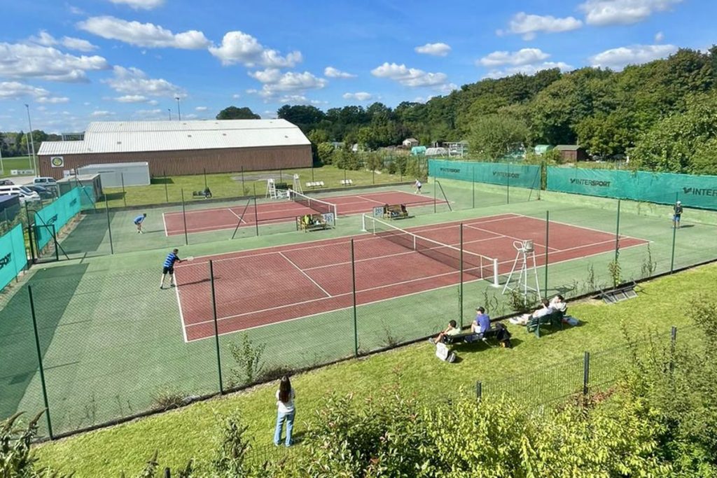 Les cours de tennis du RCA Tennis à Amiens